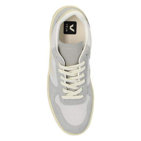 Veja V-10 Neutrals