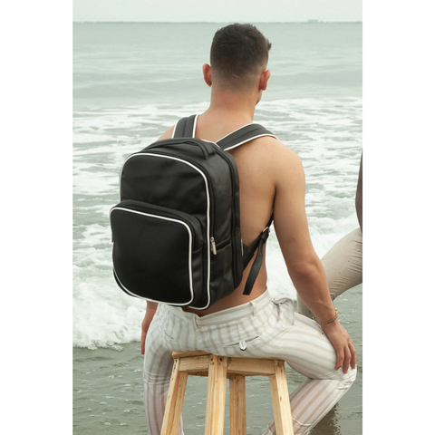 Jormands T21 Black Backpack